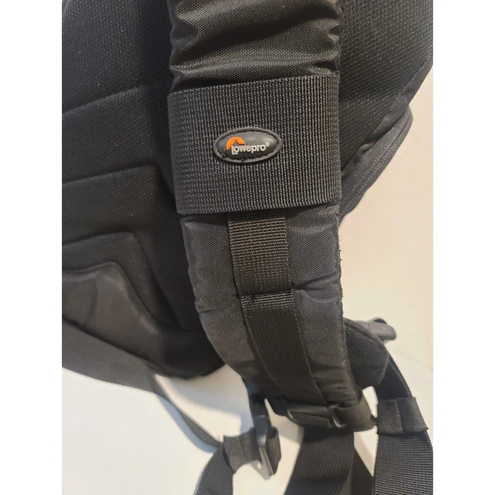 Lowepro SlingShot 100AW Black DSLR Camera Bag